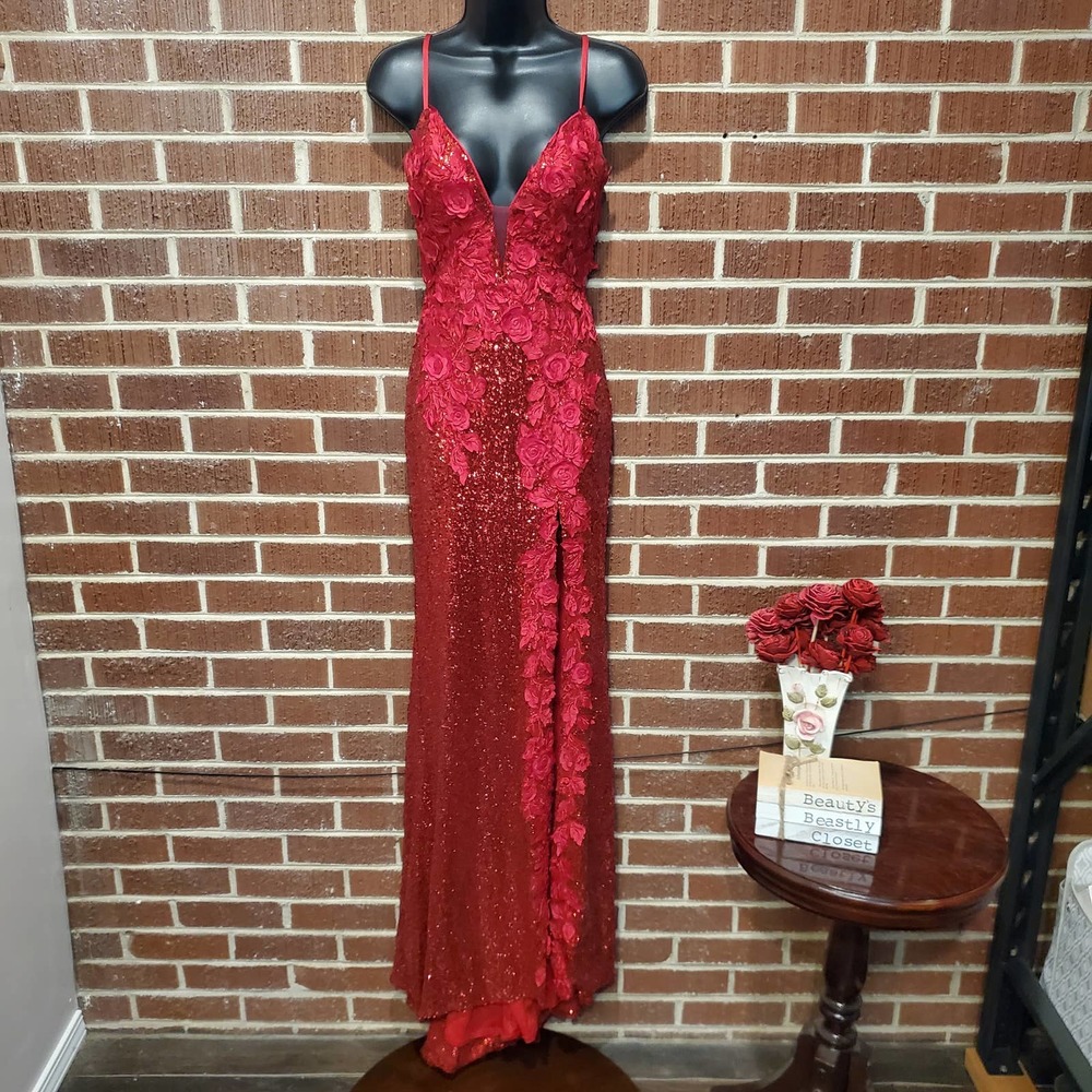 Jovani Red Sequin Floral Appliques Illusion V-Neck Mermaid Prom Gown Dress 0